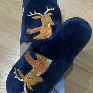 Chatties Christmas Deer Slippers Plush Cozy Slippers Size 6